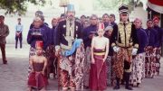 Coronation of the Sultan of Yogyakarta, 1989