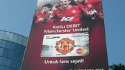 An advertisment for Manchester United branded credit cards, for True Fans in Indonesia